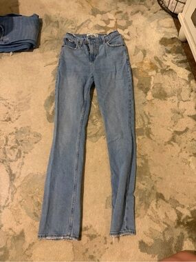 Classic Light Blue Women's Straight-Leg Jeans